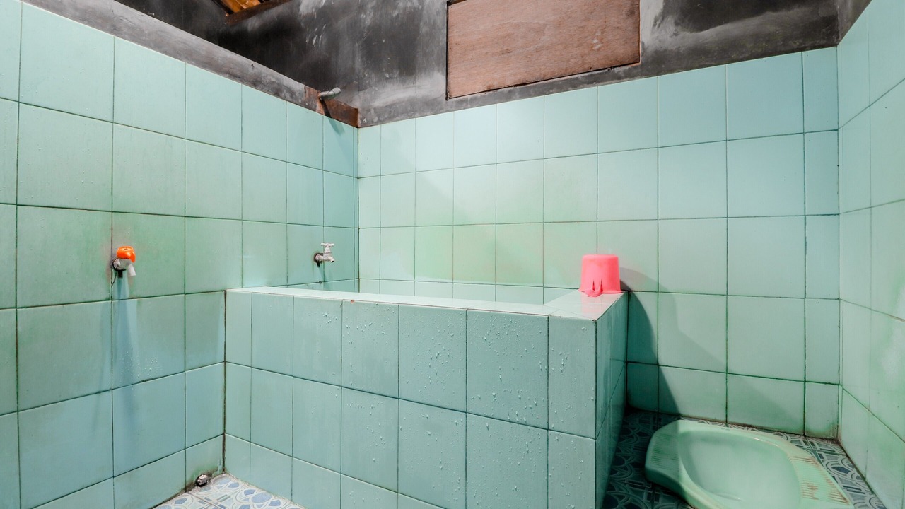 Photo of Bathroom in Kalirejo