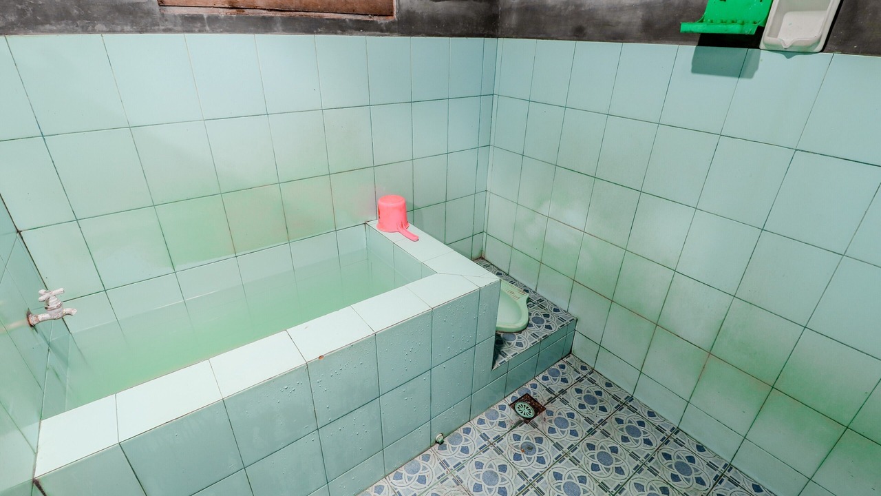 Photo of Bathroom in Kalirejo