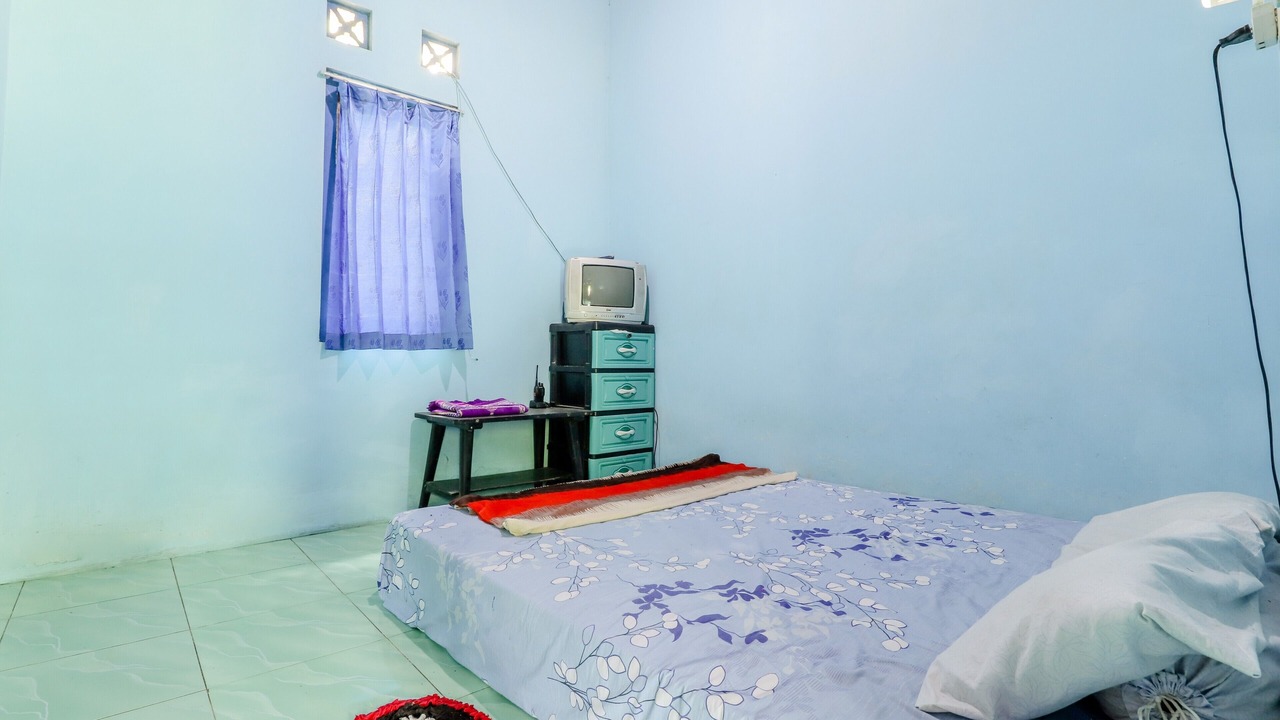 Photo of Bedroom in Kalirejo