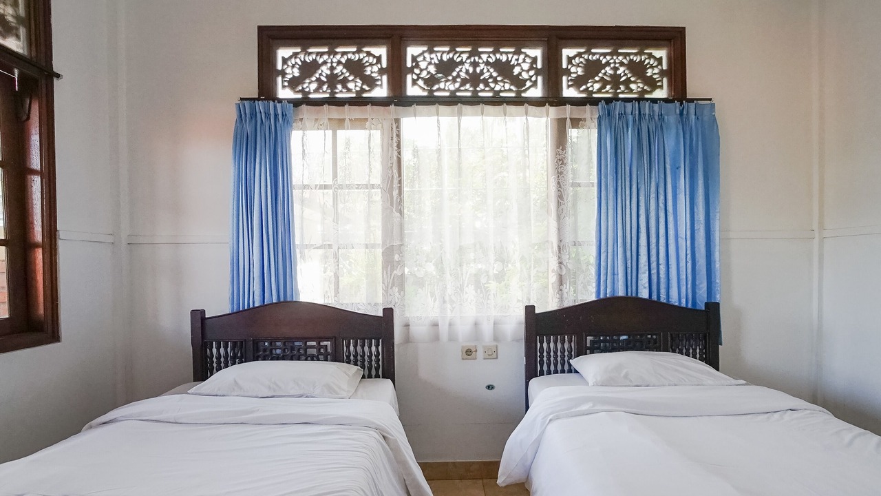 Photo of Bedroom in Sunset Road