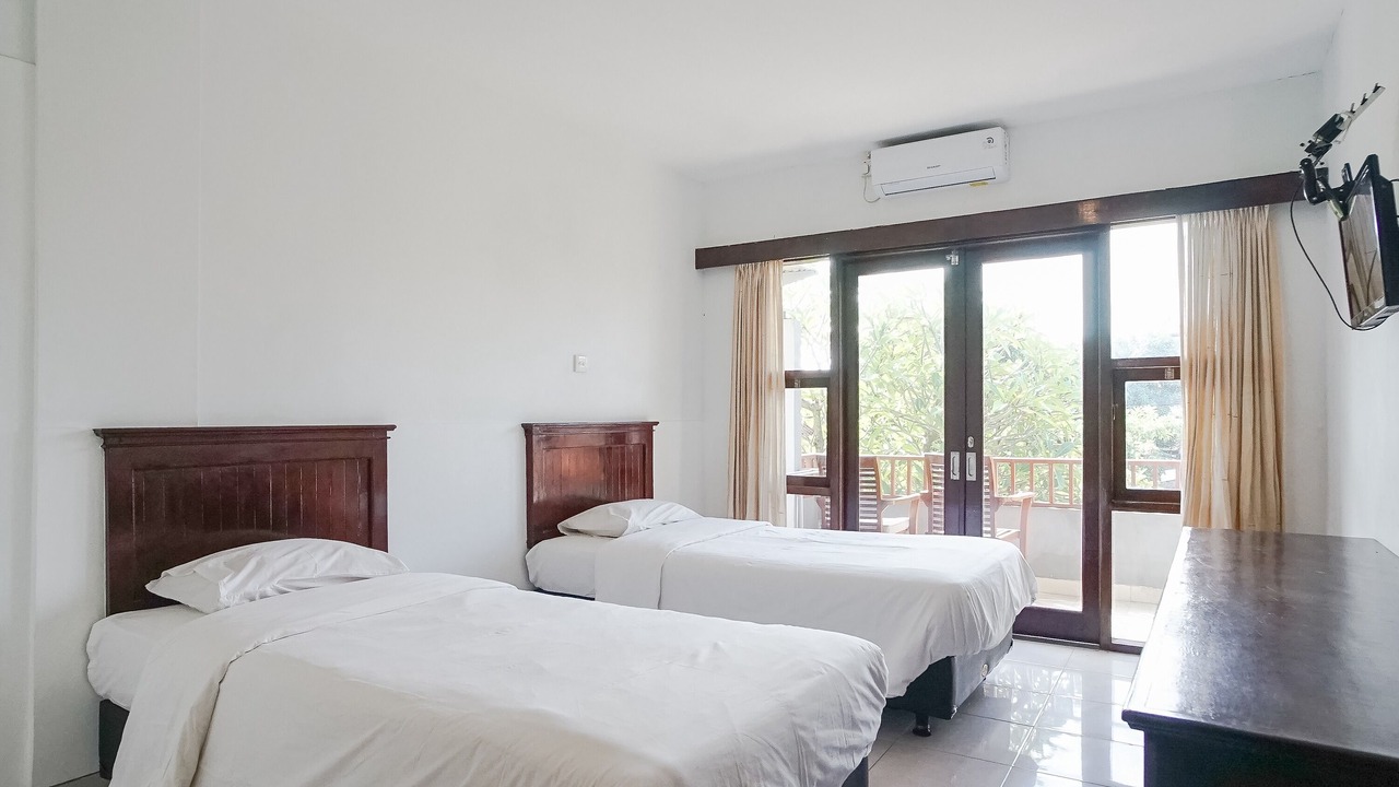 Photo of Bedroom in Sunset Road