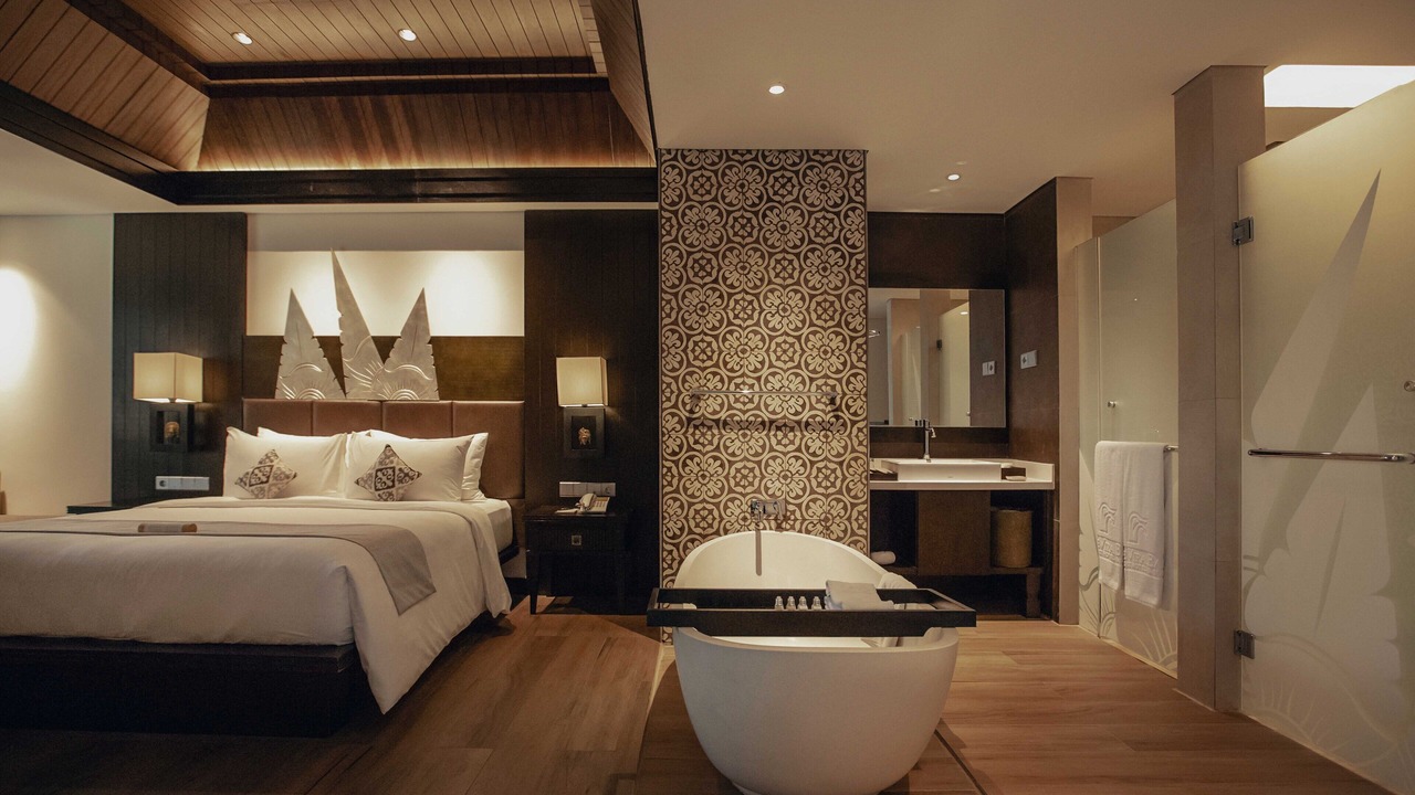 Photo of Bathroom in Kartika Plaza
