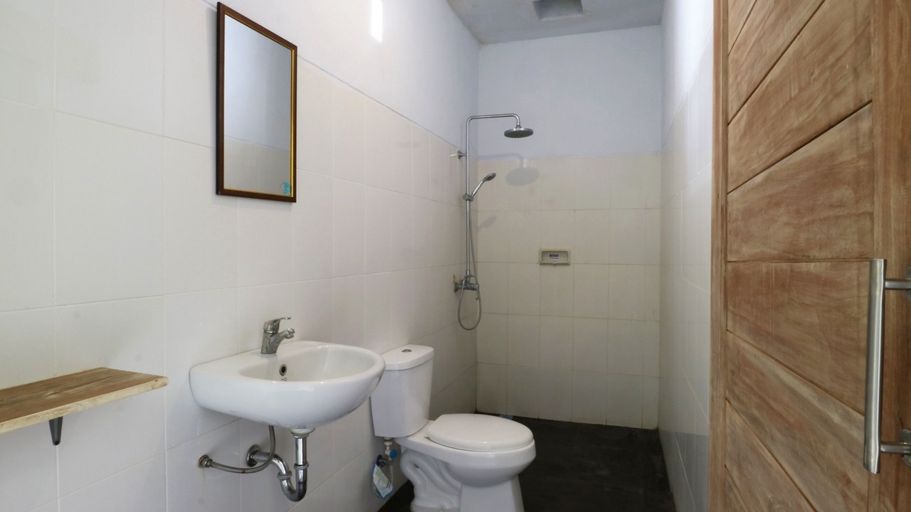Photo of Bathroom in Batu Bolong