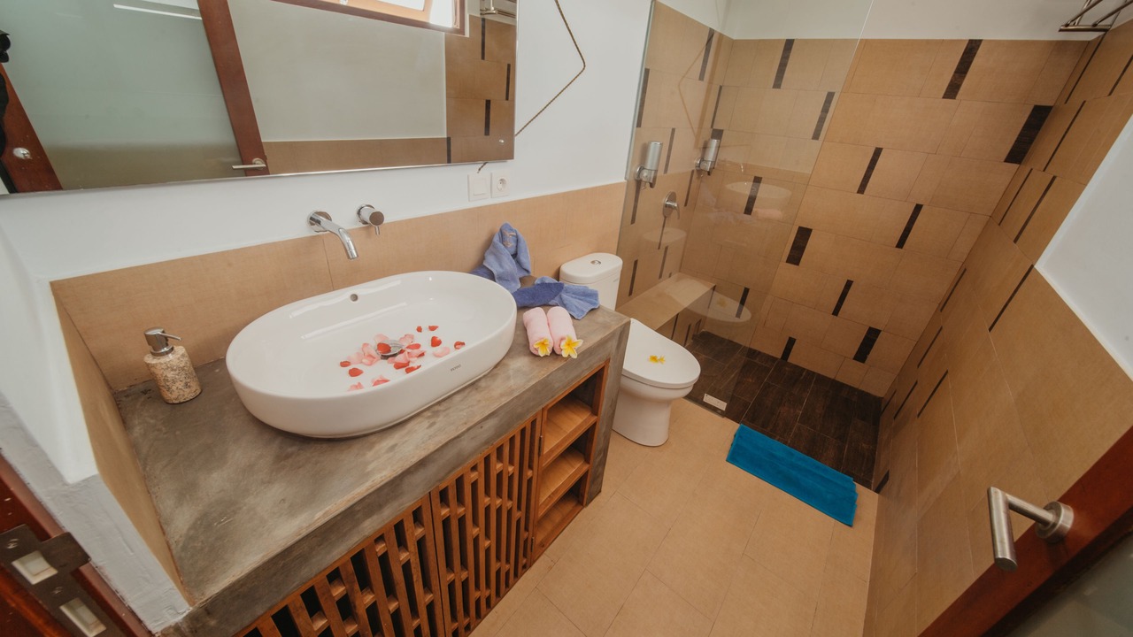 Photo of Bathroom in Cemagi