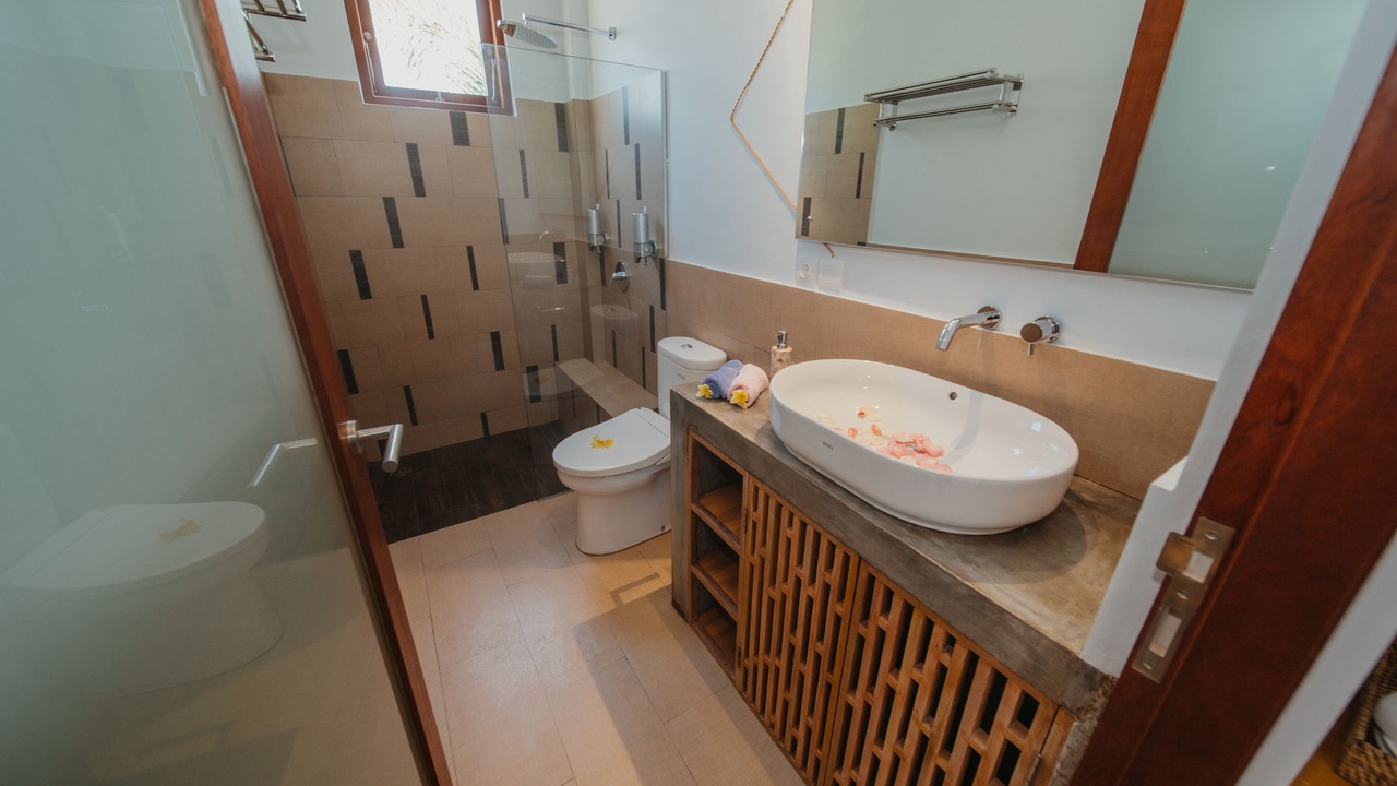 Photo of Bathroom in Cemagi