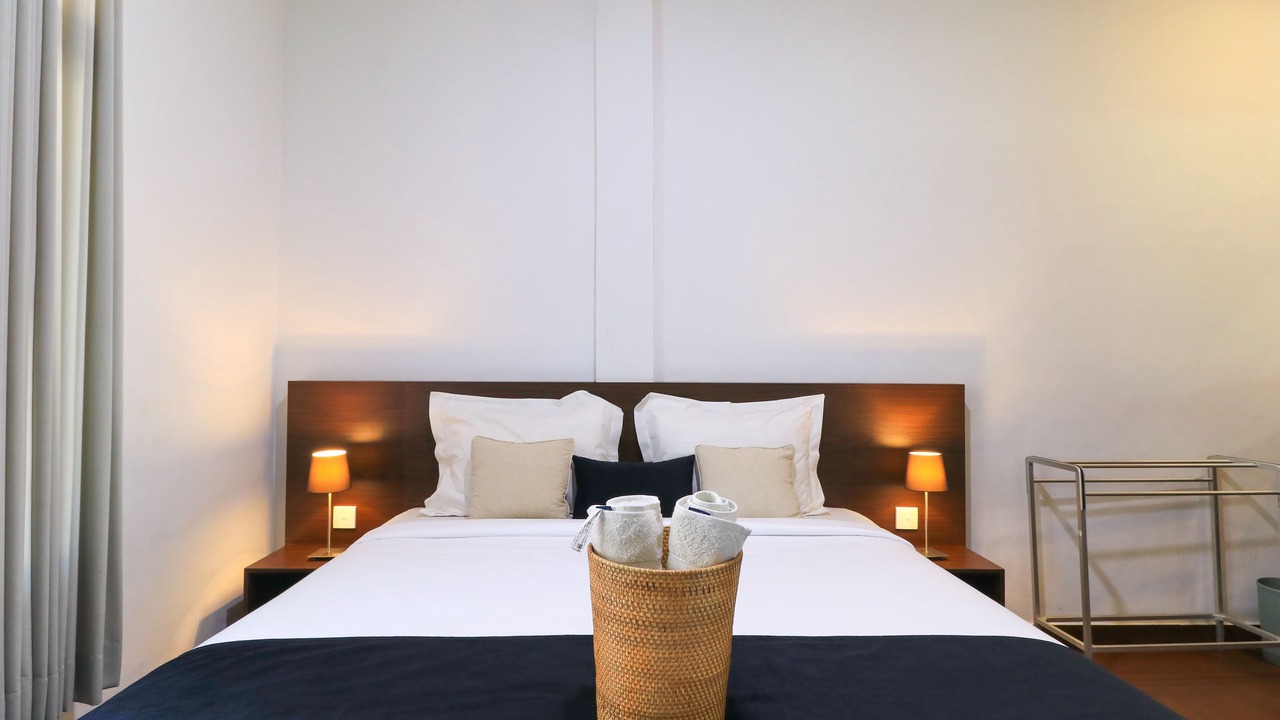 Photo of Bedroom in Kartika Plaza