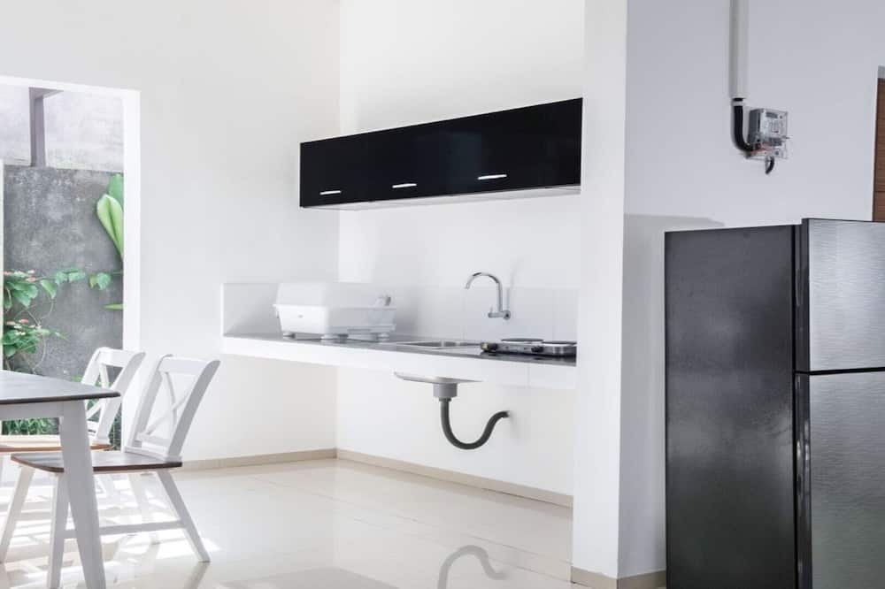 Photo of Kitchen in Babakan
