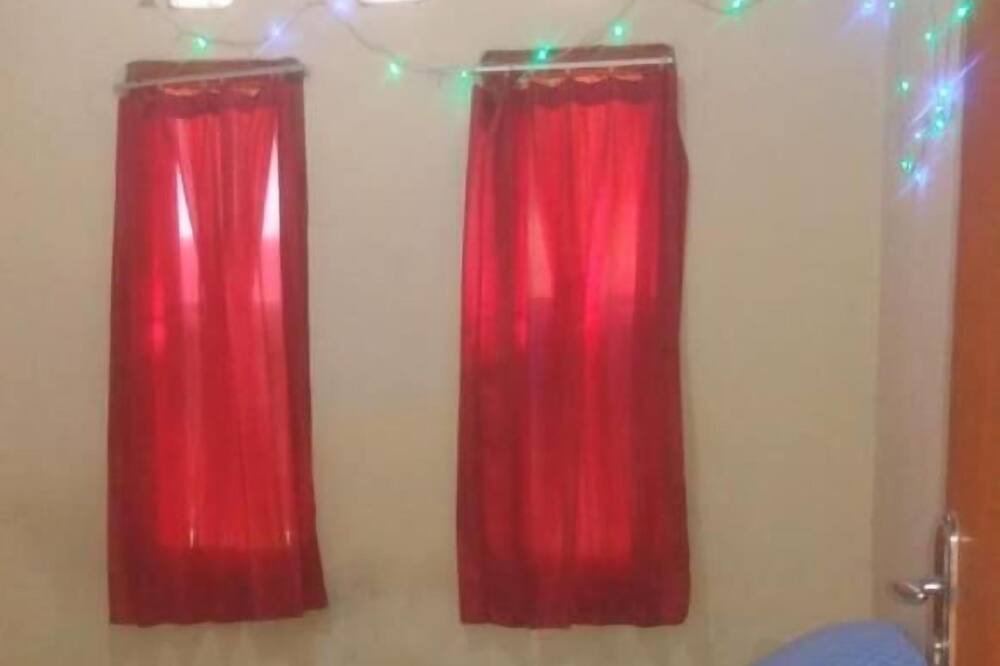 Photo of Bedroom in Pari