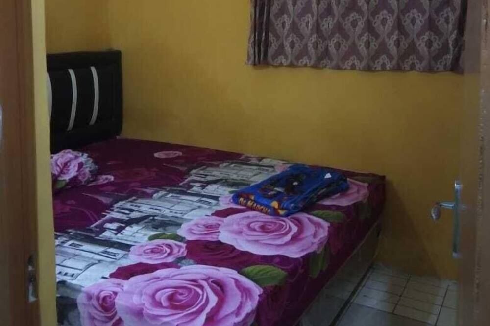 Photo of Bedroom in Pari