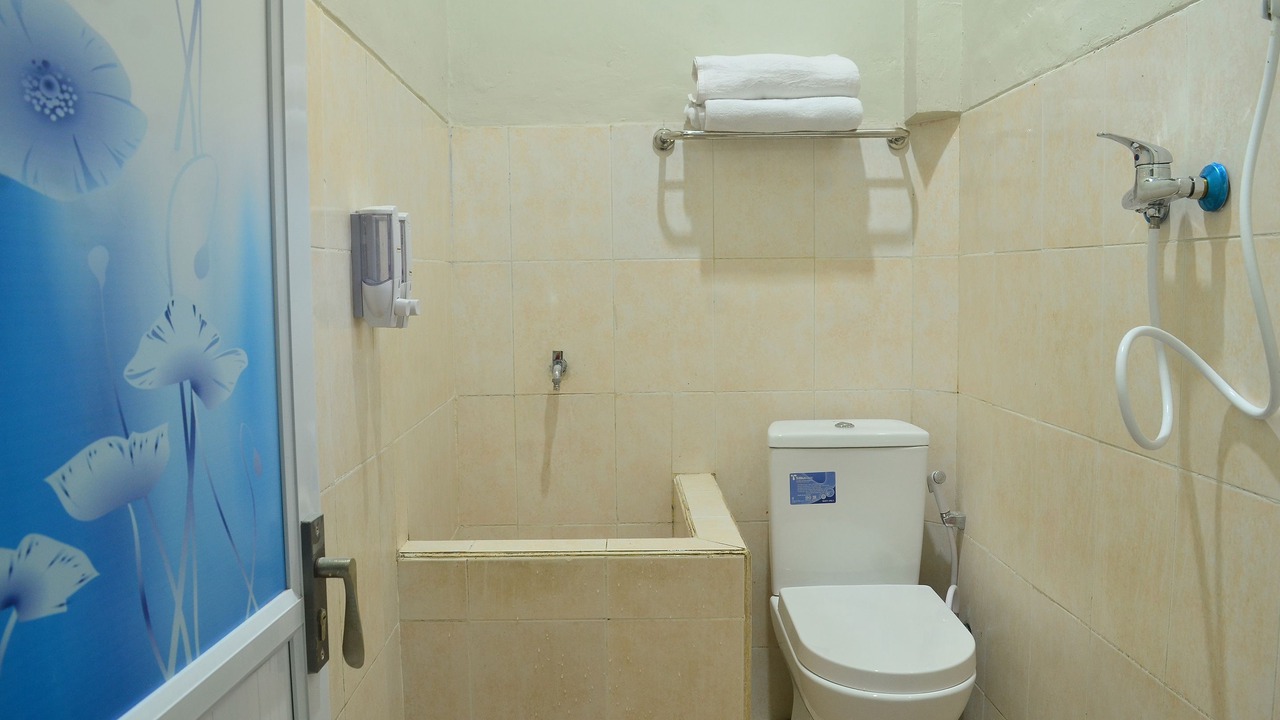 Photo of Bathroom in Batu Karas