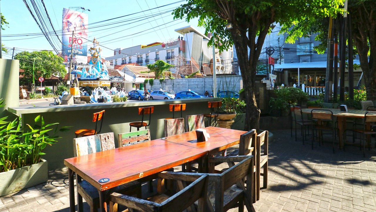 Photo of Outdoor in Kartika Plaza
