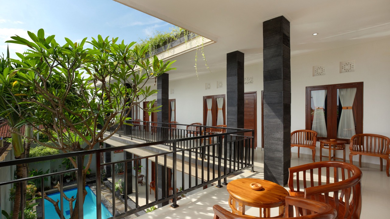 Photo of Bedroom in Kartika Plaza