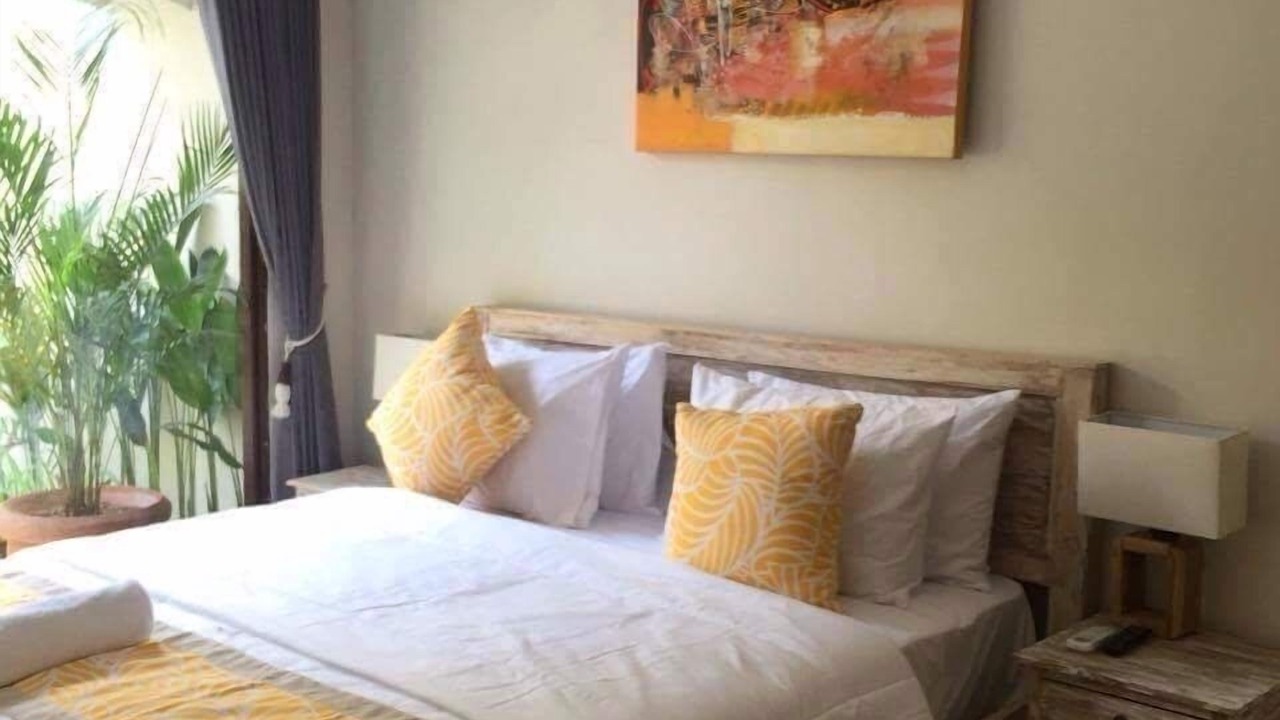 Photo of Bedroom in Kartika Plaza