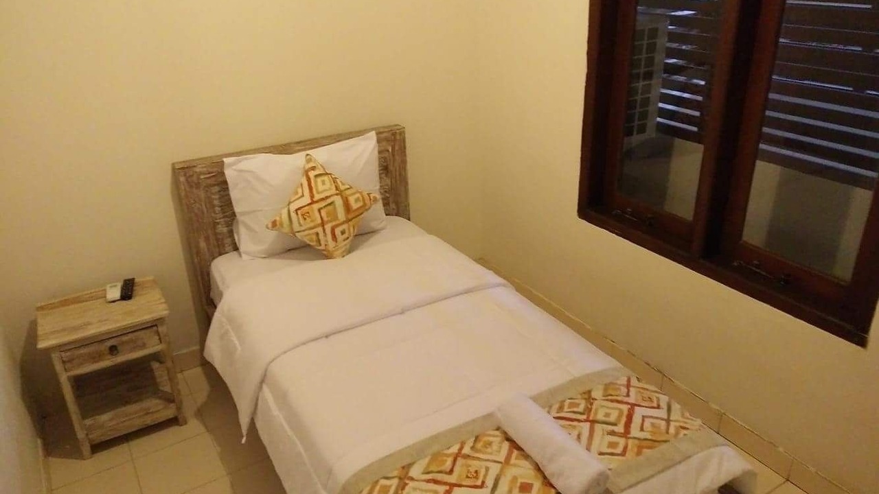 Photo of Bedroom in Kartika Plaza
