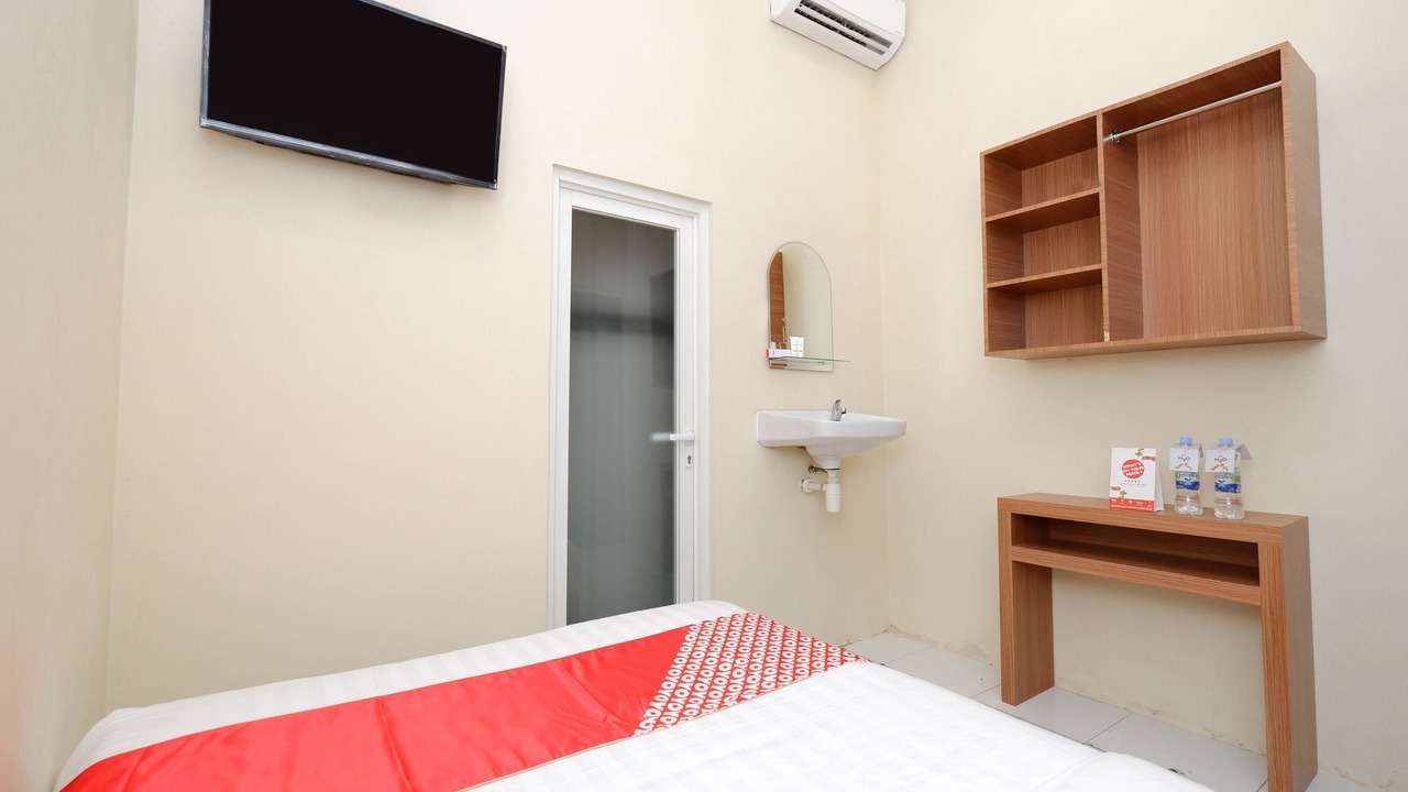 Photo of Bedroom in Semarang