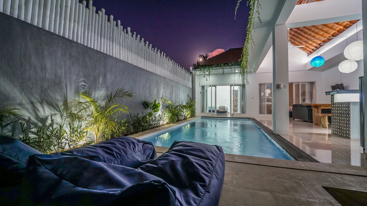 Photo of Outdoor in Sunset Road