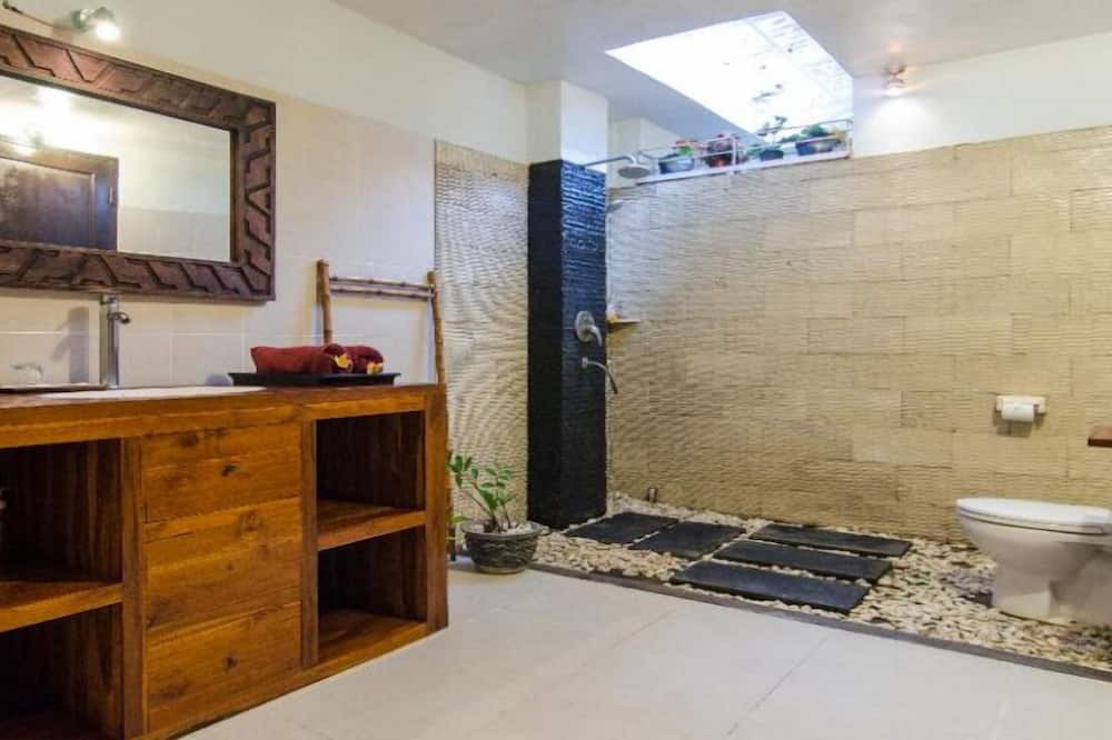 Photo of Bathroom in Dyanapura