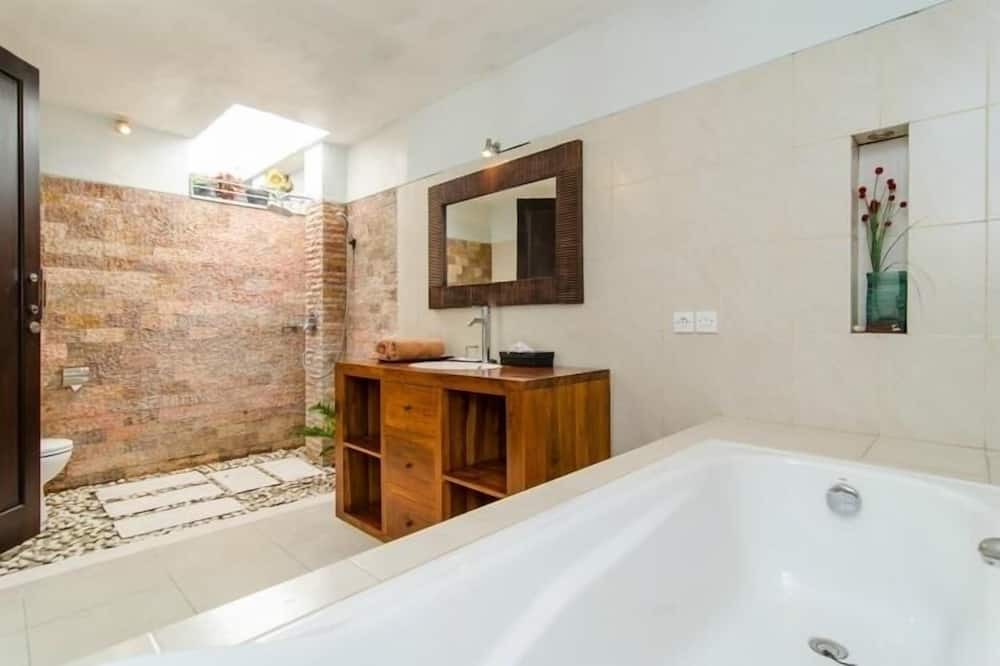 Photo of Bathroom in Dyanapura