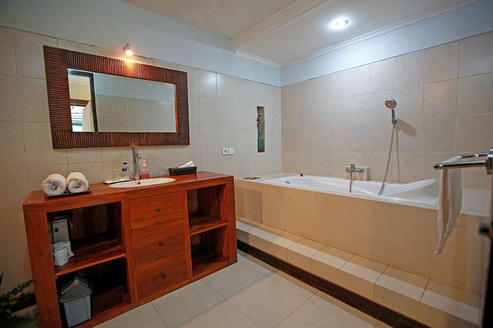 Photo of Bathroom in Dyanapura