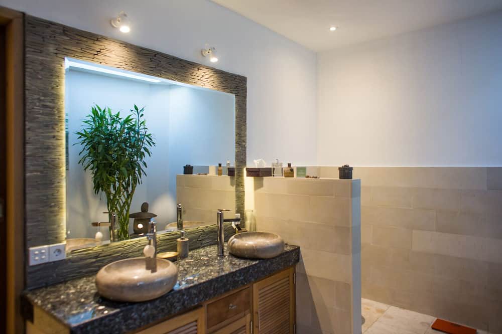 Photo of Bathroom in Banjar Semer