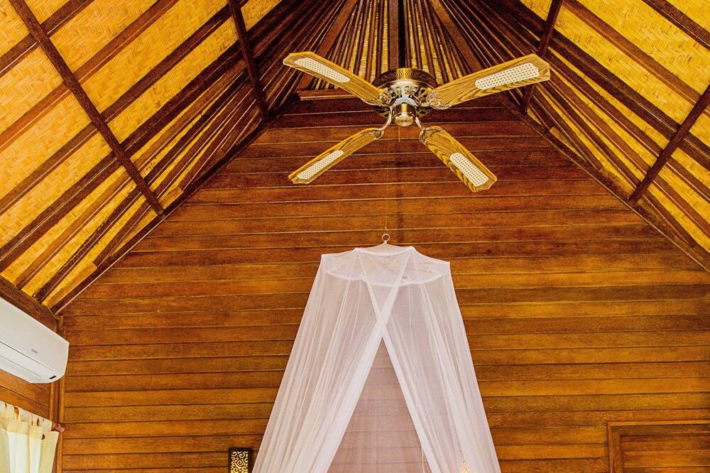 Photo of Bedroom in Mushroom Bay