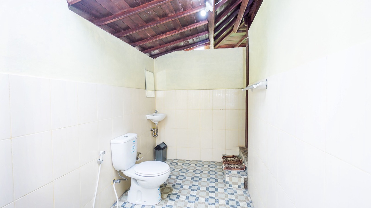 Photo of Bathroom in Jungut Batu