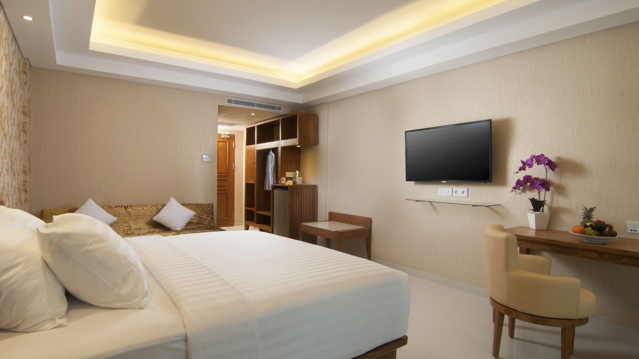 Photo of Bedroom in Kartika Plaza