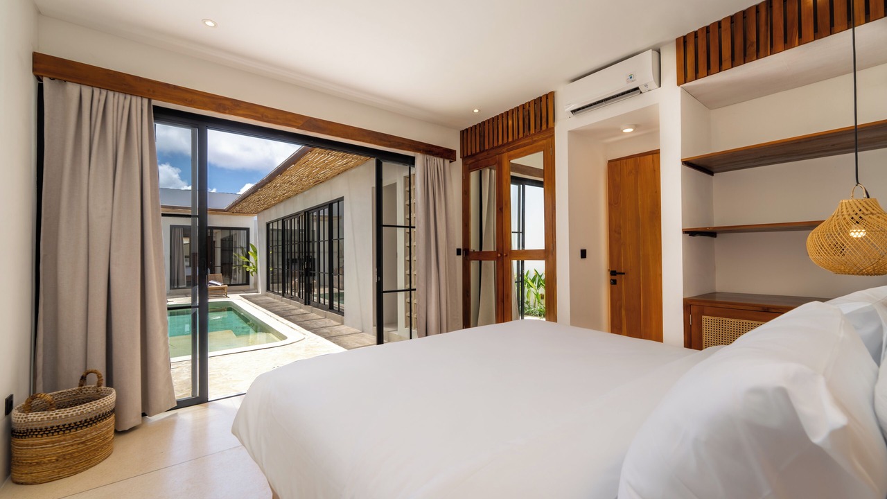 Photo of Bedroom in Sunset Road