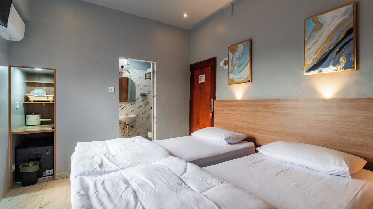 Photo of Bedroom in Sunset Road