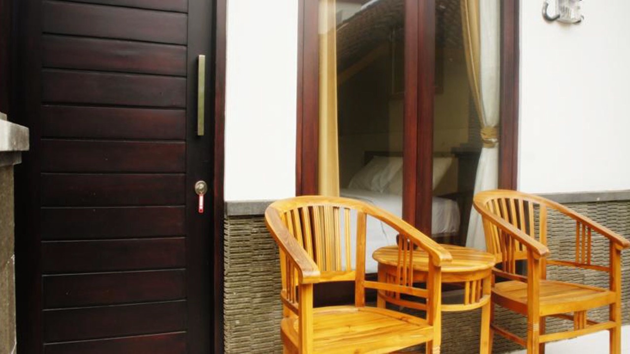 Photo of Bedroom in Kartika Plaza