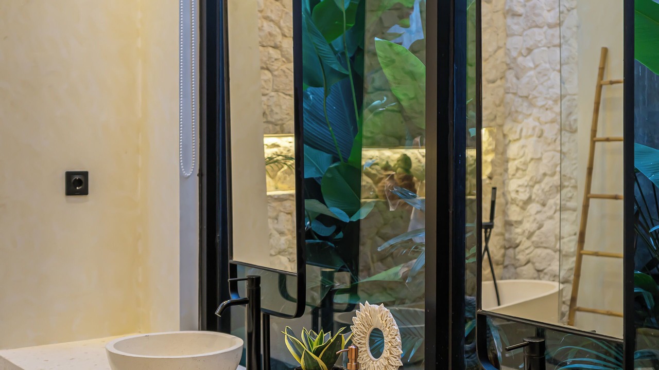 Photo of Bathroom in Beraban