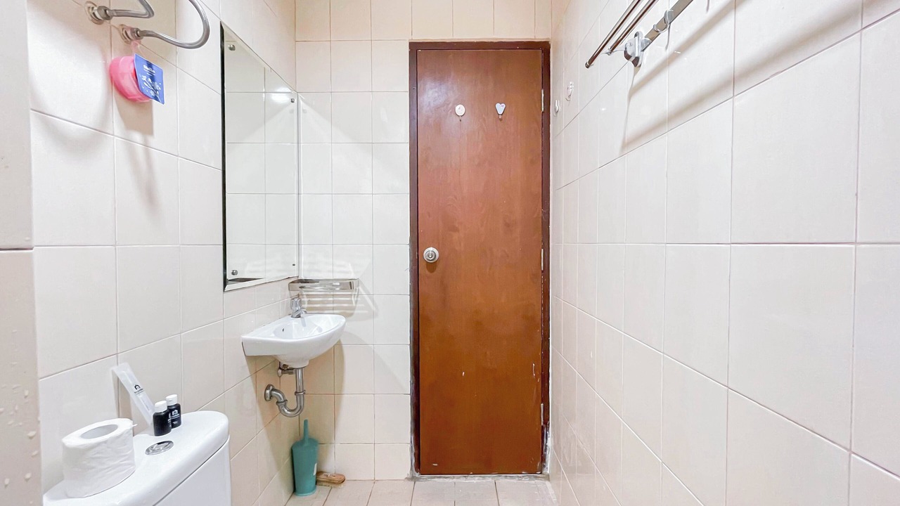 Photo of Bathroom in Panakkukang
