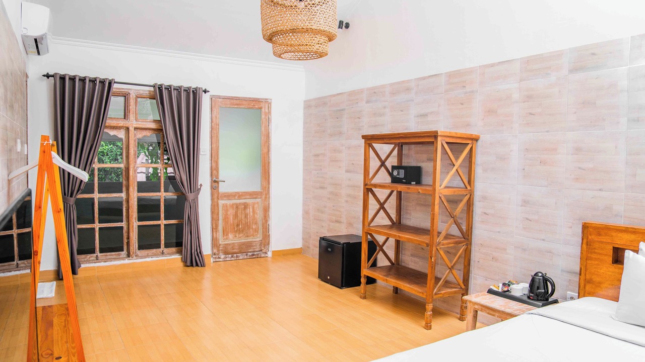Photo of Bedroom in Babakan