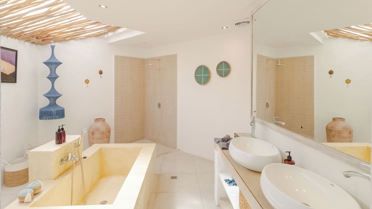 Photo of Bathroom in Nakula