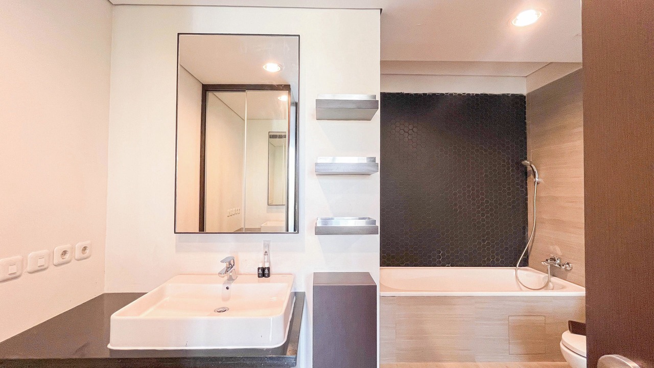 Photo of Bathroom in By Pass Ngurah Rai