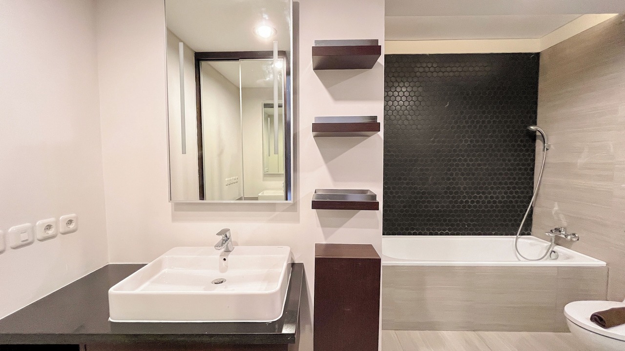 Photo of Bathroom in By Pass Ngurah Rai