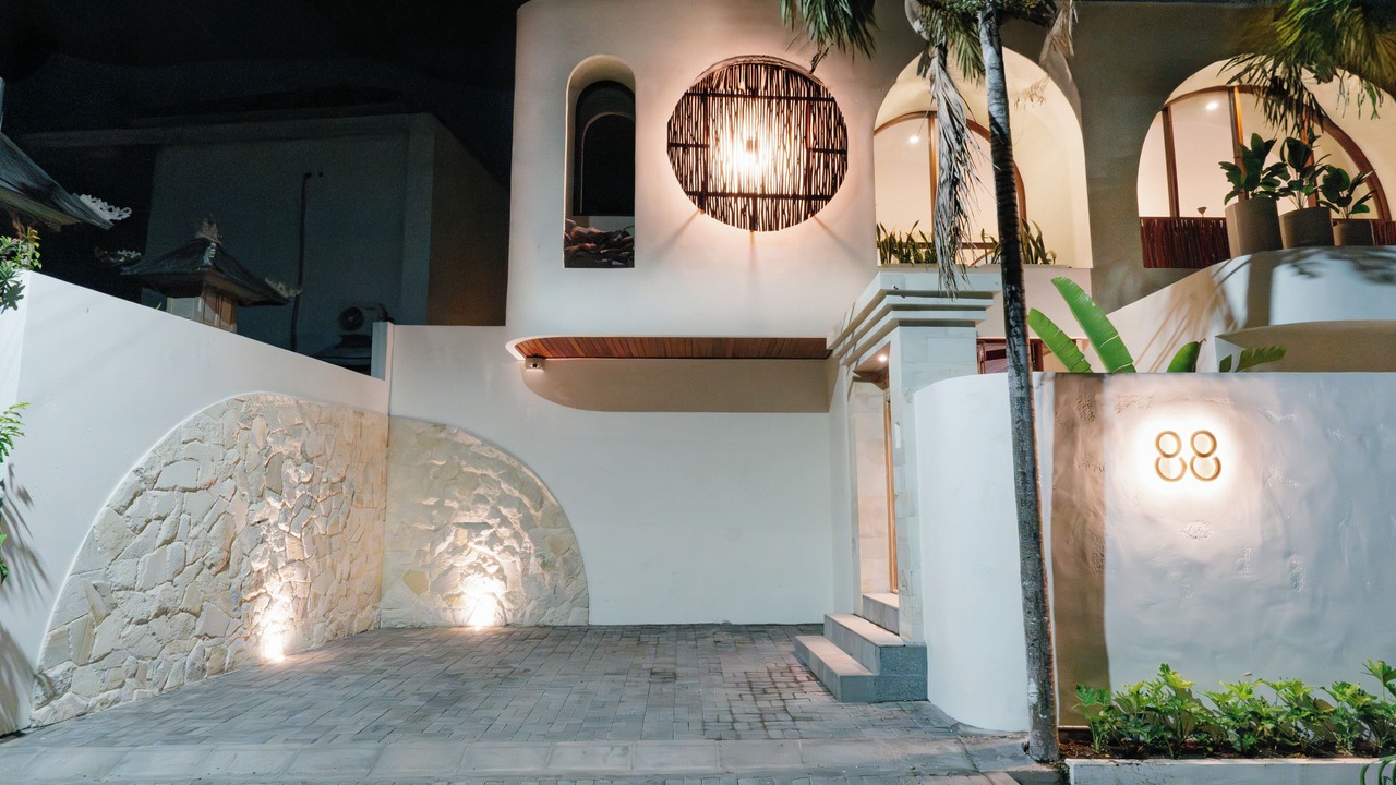 Photo of Outdoor in Kartika Plaza