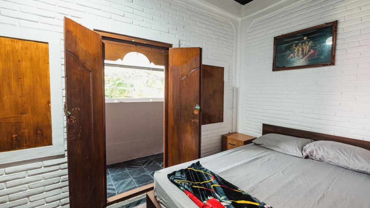 Photo of Bedroom in Sunset Road