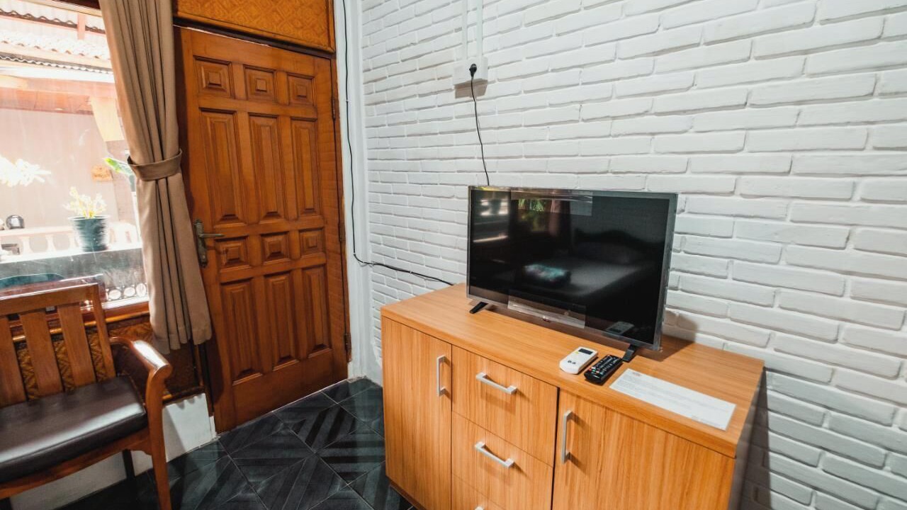 Photo of Bedroom in Sunset Road