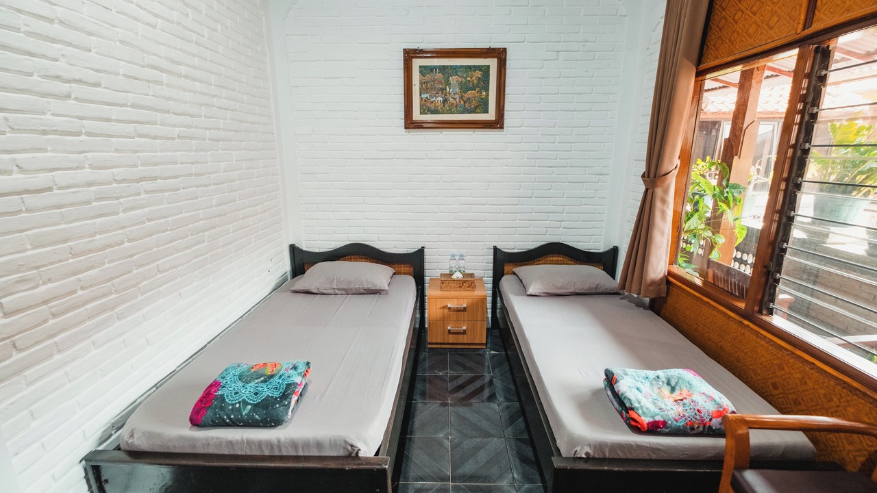 Photo of Bedroom in Sunset Road
