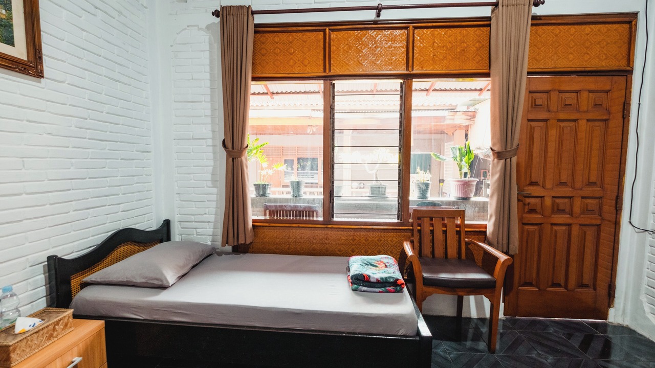 Photo of Bedroom in Sunset Road
