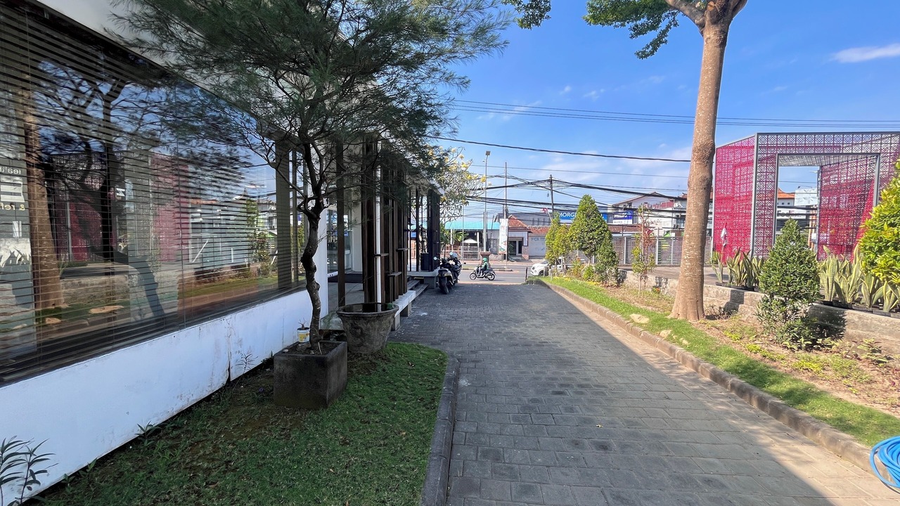 Photo of Outdoor in By Pass Ngurah Rai