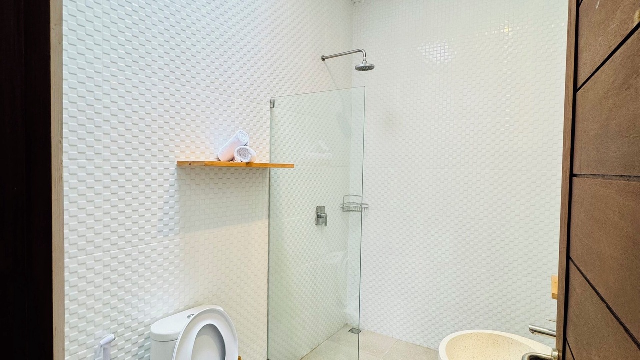 Photo of Bathroom in Babakan