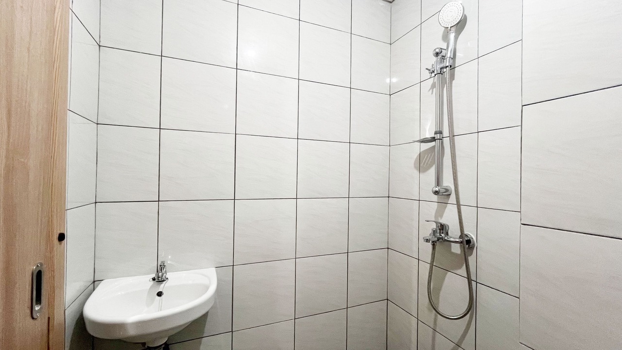 Photo of Bathroom in Makassar