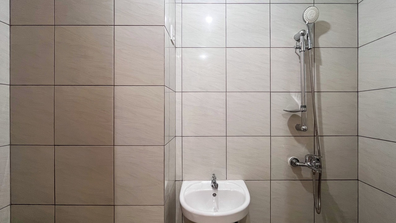 Photo of Bathroom in Makassar