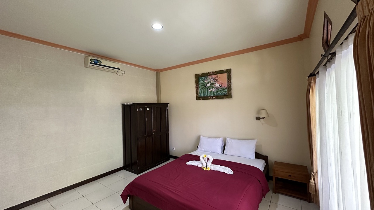 Photo of Bedroom in Raya Kuta