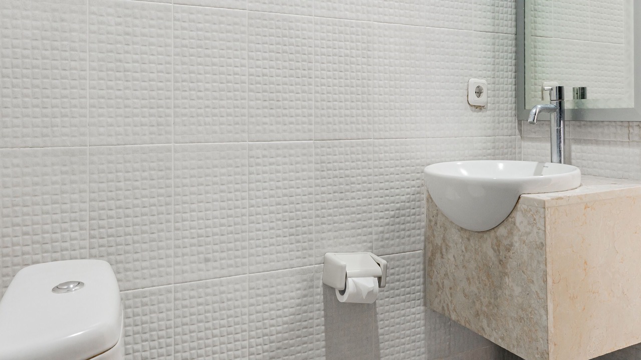 Photo of Bathroom in Tuban