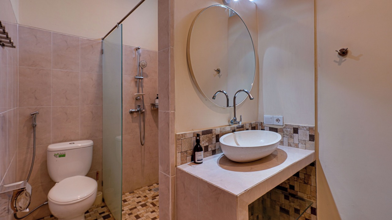 Photo of Bathroom in Seseh