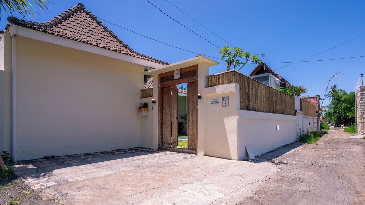 Photo of Outdoor in Seseh