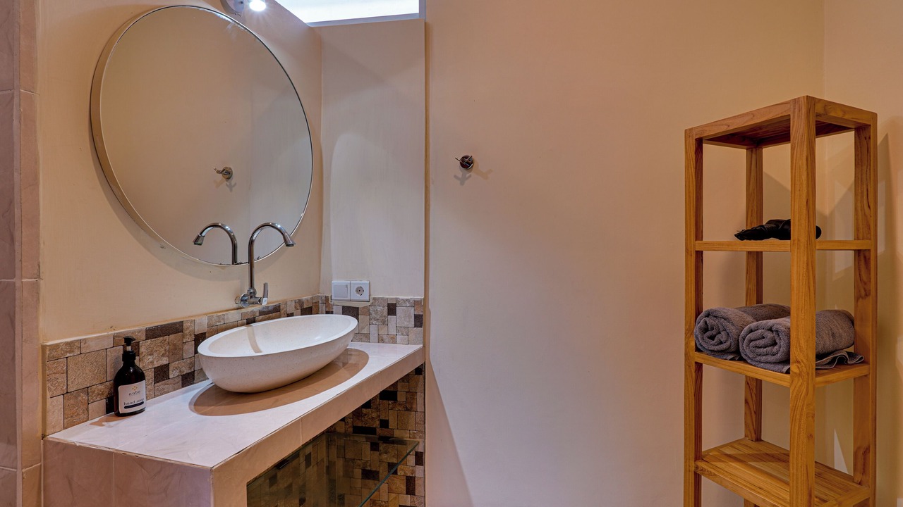 Photo of Bathroom in Seseh